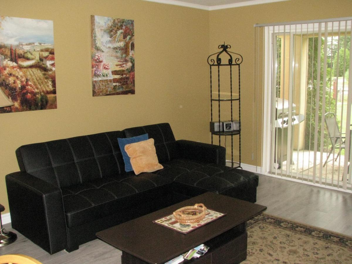 Arkadia Condo Magog Bagian luar foto